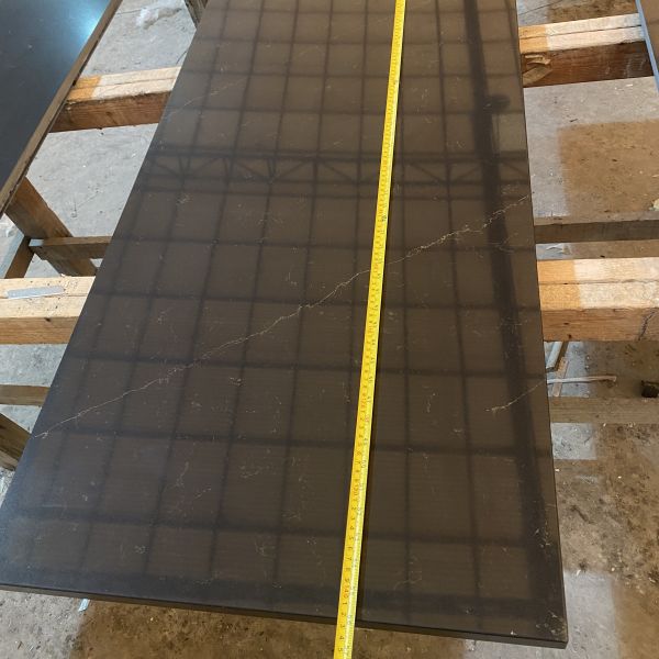 Fabricação Artificial de Quartzo Negro