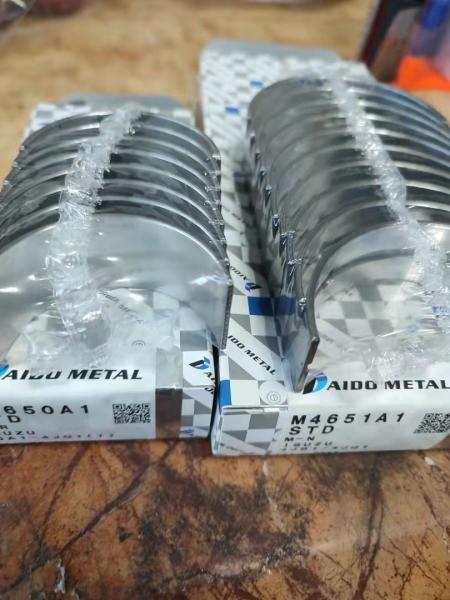 Isuzuのために置かれる4JB1 4JB1T 4JB1TC 4JB1-T 4JB1-TC DAIDOエンジン軸受け