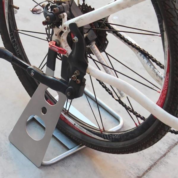 Salão de estar Ferro Bike Rear Wheel Holder Stand Base para 26-29 polegadas Mountain Road Bikes