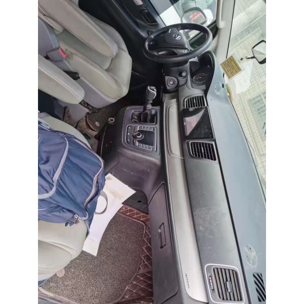 бензин 105kw использовал мини модель 7seats 1850ml Manua 19D4N шестерни двигателя 6 автобуса