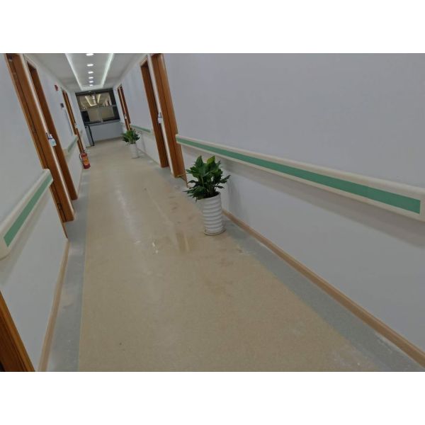 Main courante de couloir d'hôpital anti-écrasement, panneau de protection murale en alliage d'aluminium et PVC anti-collision