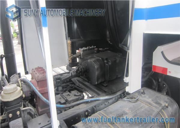 8000L 190hp 4x2 Vacuum Tank Truck High Pressure Sewer Vacuum Truck