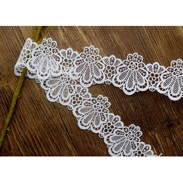 Azo Free DTM Guipure Embroidered Dress Lace Trim Ribbon With High Color Fastness