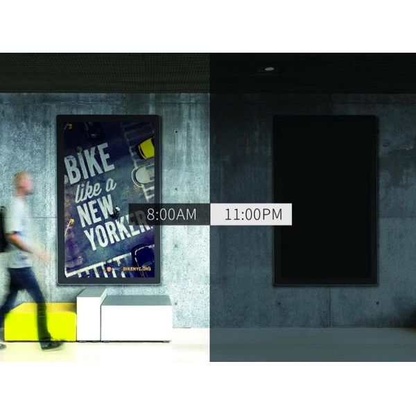 Indoor Digital Signage Touch LCD Screen 10