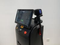 Titanio profesional 1600W del platino del hielo del laser del soprano de la máquina del retiro del pelo del laser del diodo 10HZ