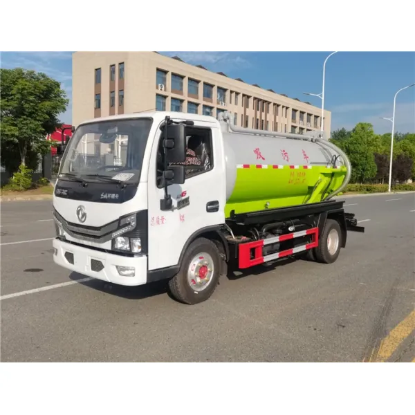 Factory Direct Sales of 5000L Septic Tank Truck Manure Truck Powerful Suction Truck Sewage Extraction Truck