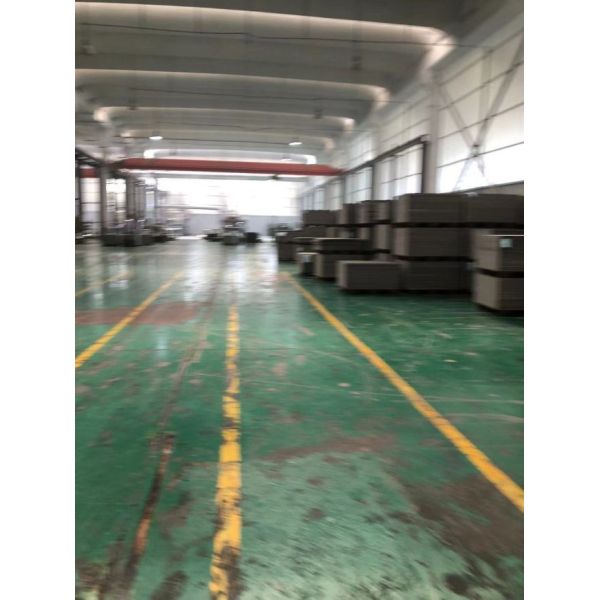 4.5mm 4mm 180x1220mm SPC Embossed Flooring For Stairs In Kitchen