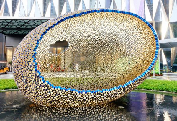 Golden Center Outdoor Garden Sculptures Electroplate Metal Bird Nest Sculpture