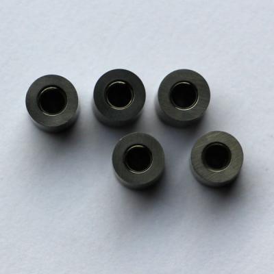 O desenho do carboneto de tungstênio da fabricação da precisão morre formas diferentes