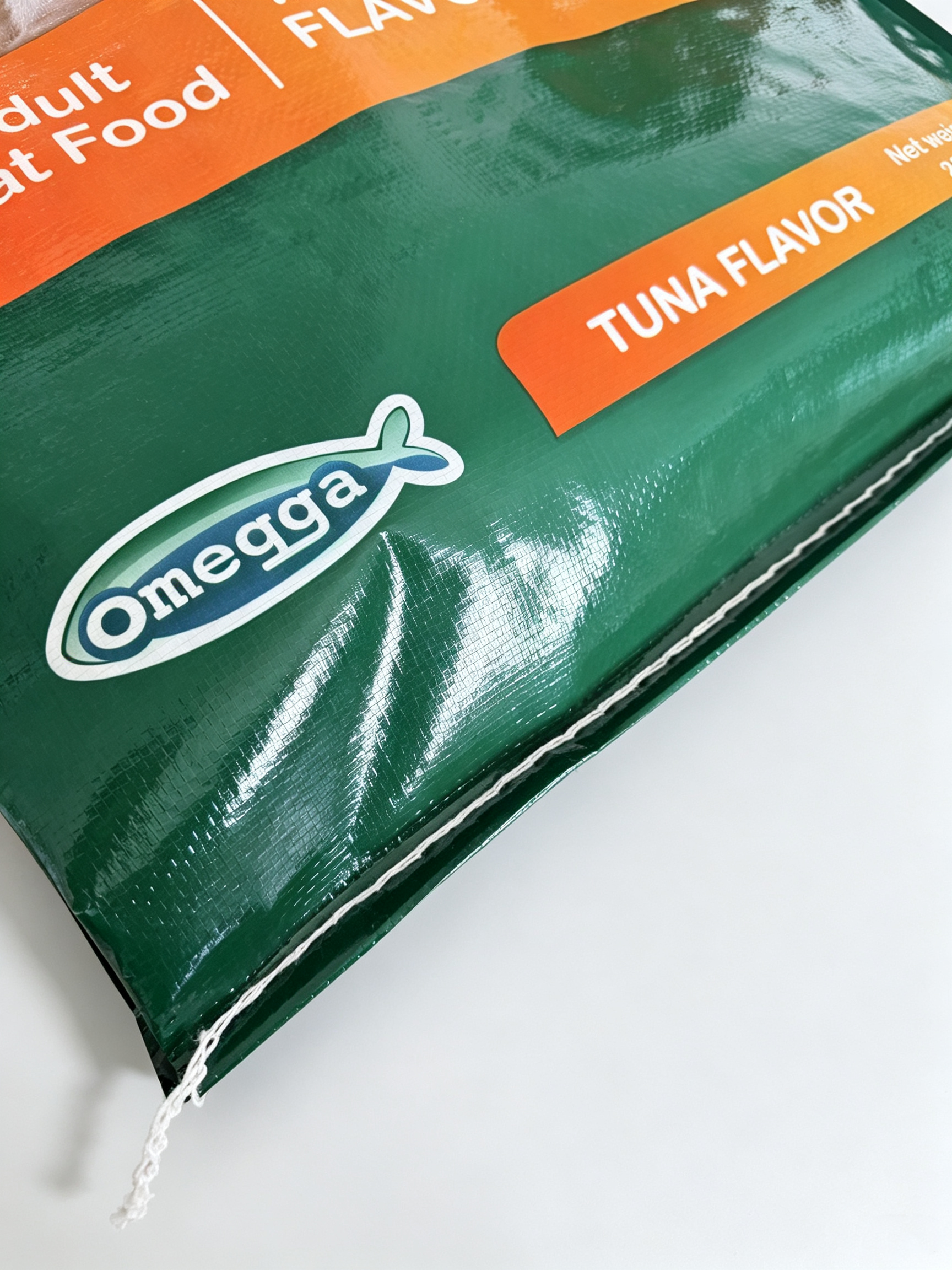 Customizable Branding BOPP Laminated PP Woven Bags with Moisture Proof and High Tensile Strength for Durable Packaging