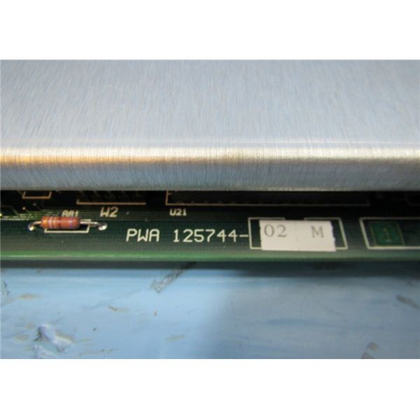 Изогнуто Невада 3500/20 мониторов ПВА 125744-02 ОПРАВЫ модуля интерфейса шкафа отсутствующих ключевых