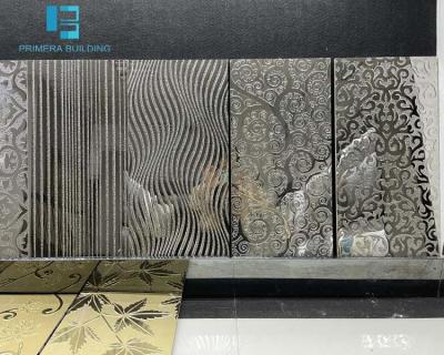 le carreau de céramique 3D de 300x600mm a poli vitré avec la ligne décor d'or de mur