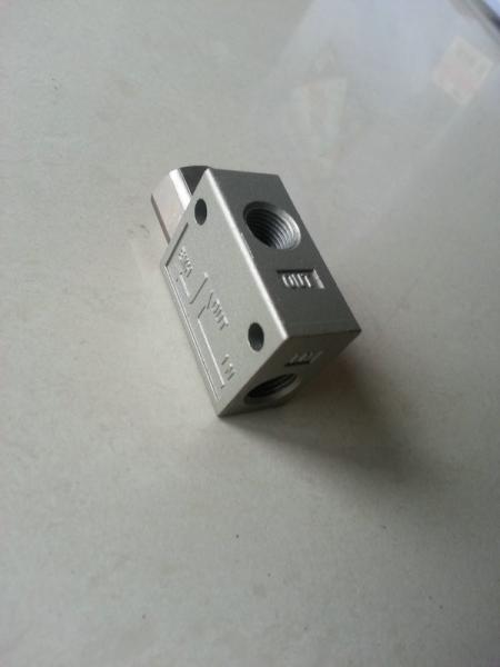 Exaustão rápida 1/8pt Smc Aq1510-01 968500286 da válvula apropriado para o auto cortador XLC7000