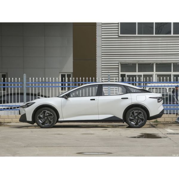 Максимальная скорость 160 км/ч 2023 Toyota Bz3 Электромобиль с дальностью 517 км и Elite PRO Пакет