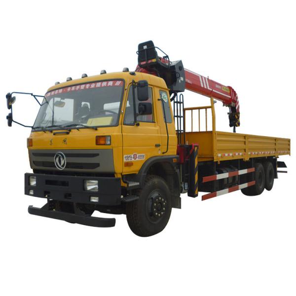 haut de gamme Dongfeng 6x6 hors route 4 Support jambes levage grue 20 tonnes camion monté grue