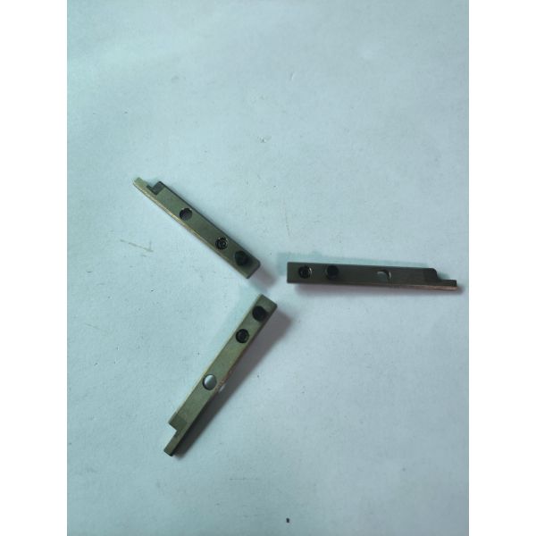 L coupeur des pièces de rechange 104131002202 de Panasonic AVK AVK2 AVK3 SMT