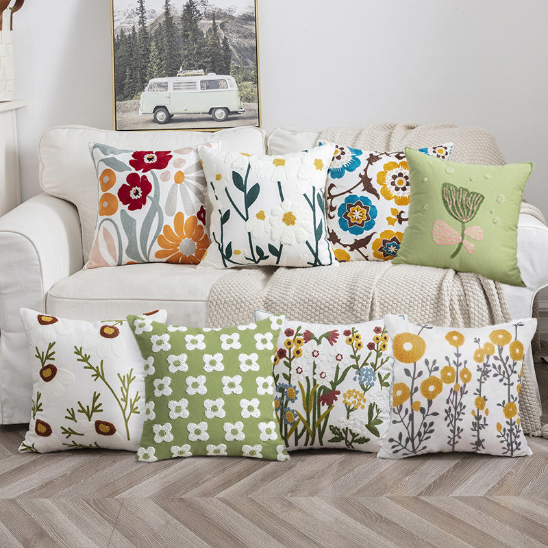 18 X 18Inch 3D Embroidery Throw Pillow Cover With Hidden Zipper For Sofa Bed