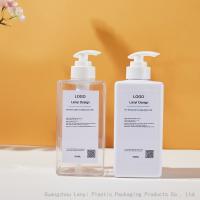 Bouteilles en plastique de pompe du shampooing 500ml d'ANIMAL FAMILIER clair de place