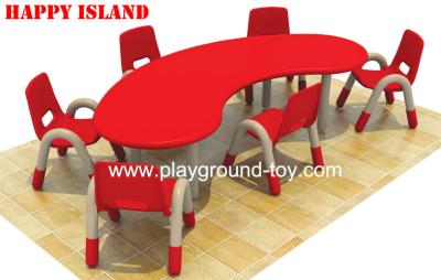 Preschool Classroom Furniture , Kindergarten Classroom Furniture Children Half Moon Group Learning Table