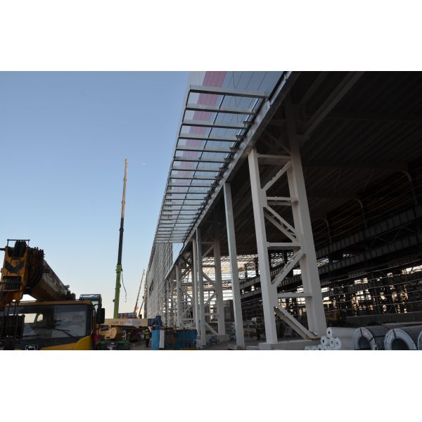 Anti-Corrosion Steel Frame Warehouse - Commercial Storage Solution