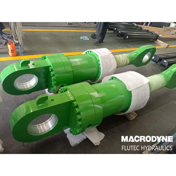 Durable Heavy Duty Hydraulic Cylinder Carbon Steel For Steel Industry