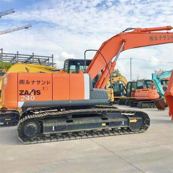 Original Hydraulic Valve Used Excavator ZX240 24 Tons 90% Fast Speed Low Fuel Consumption