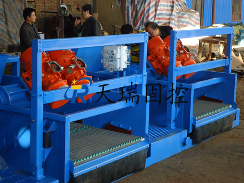 Durable Linear Motion Shale Shaker 6mm Double Amplitude With Overall Heat Treatment