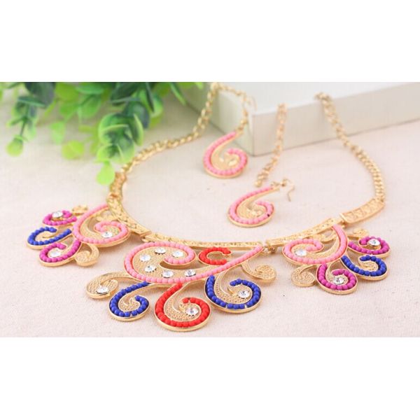 Exaggerated personality retro diamond alloy beads necklace clavicle chain branches