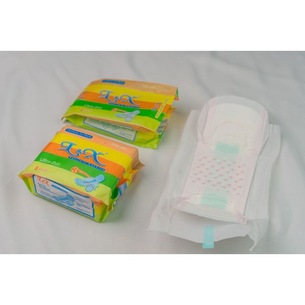 White Most Absorbent Menstrual Sanitary Pad With Wings Leak Proof