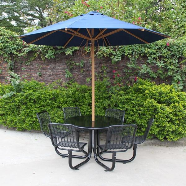 Commercial Outdoor Picnic Table With Umbrella Welded Wire Cloth Metal Material