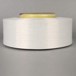 Цепкость Poy 75d пряжи белого 100% полиэстер катионоактивная высокая