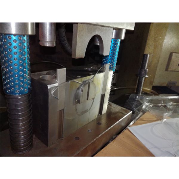 El conector durable del cobre del sellado del progresista/de sellado de la chapa parte