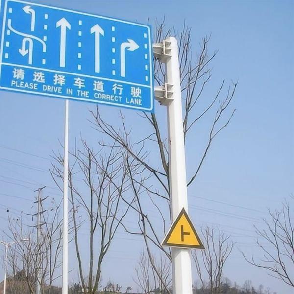 Hot Dip Galvanized Traffic Steel Pole Road Poles 5m-12m Height