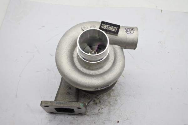 HD700-5 Engineering Machine Parts , S6D31 Diesel Engine Turbo Assy