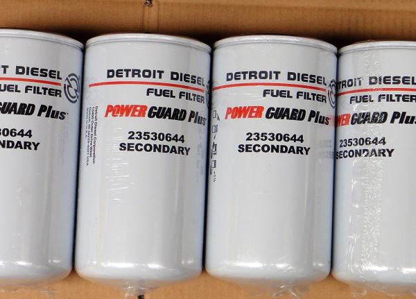 Detroit diesel engine parts,fuel filters for Detroit engine,23518532,23518528,EF0047,25011024,23533816,23519156