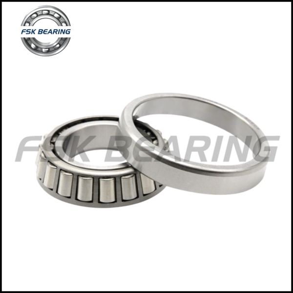 Euro Market 010 981 8605 Single Row Tapered Roller Bearing Shaft 130*200*45mm For Car P4 P5