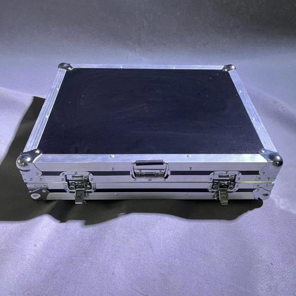 Silver Lightweight Aluminum Flight Case Custom Sizes TUV Certificate