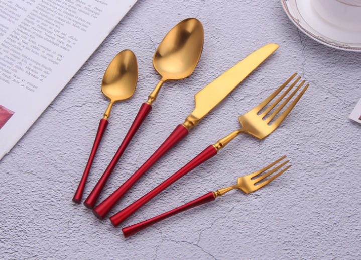New Forged Heavy Cutlery Set Stainless Steel Flatware China Red Color NC021