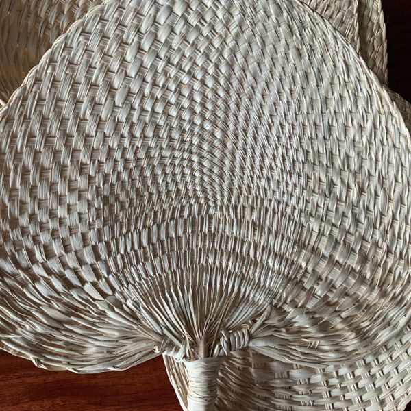 Y-Z Small cattail leaf fan woven vintage summer paddle wood hand held fans supplies home decor
