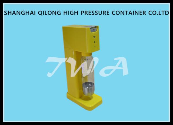 0.6L Semi - Automatic Soda Water Maker  CE RoHS FDA Certificated