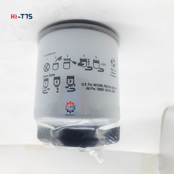 6667352 Bobcat Excavator Agricultural Machinery Oil Filter Element