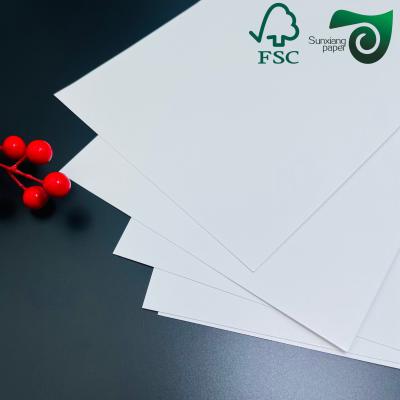 2 mm d'épaisseur, double face, revêtu de papier laminé brillant pour boîtes cosmétiques