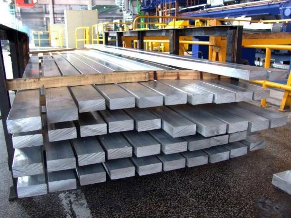 High Precision Aluminum Sheet Plate , Silver Aluminum Metal Flat Bar Platoon
