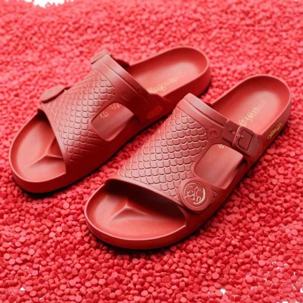 Odourless Red Color EVA Masterbatch For Foam Heat Resistance Flame Retardant