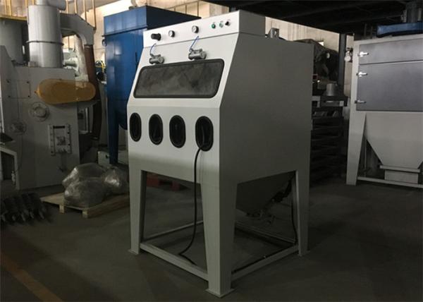 4 Operating Holes Wet Blasting Cabinet 4kw Power Left Open Door Customized Color