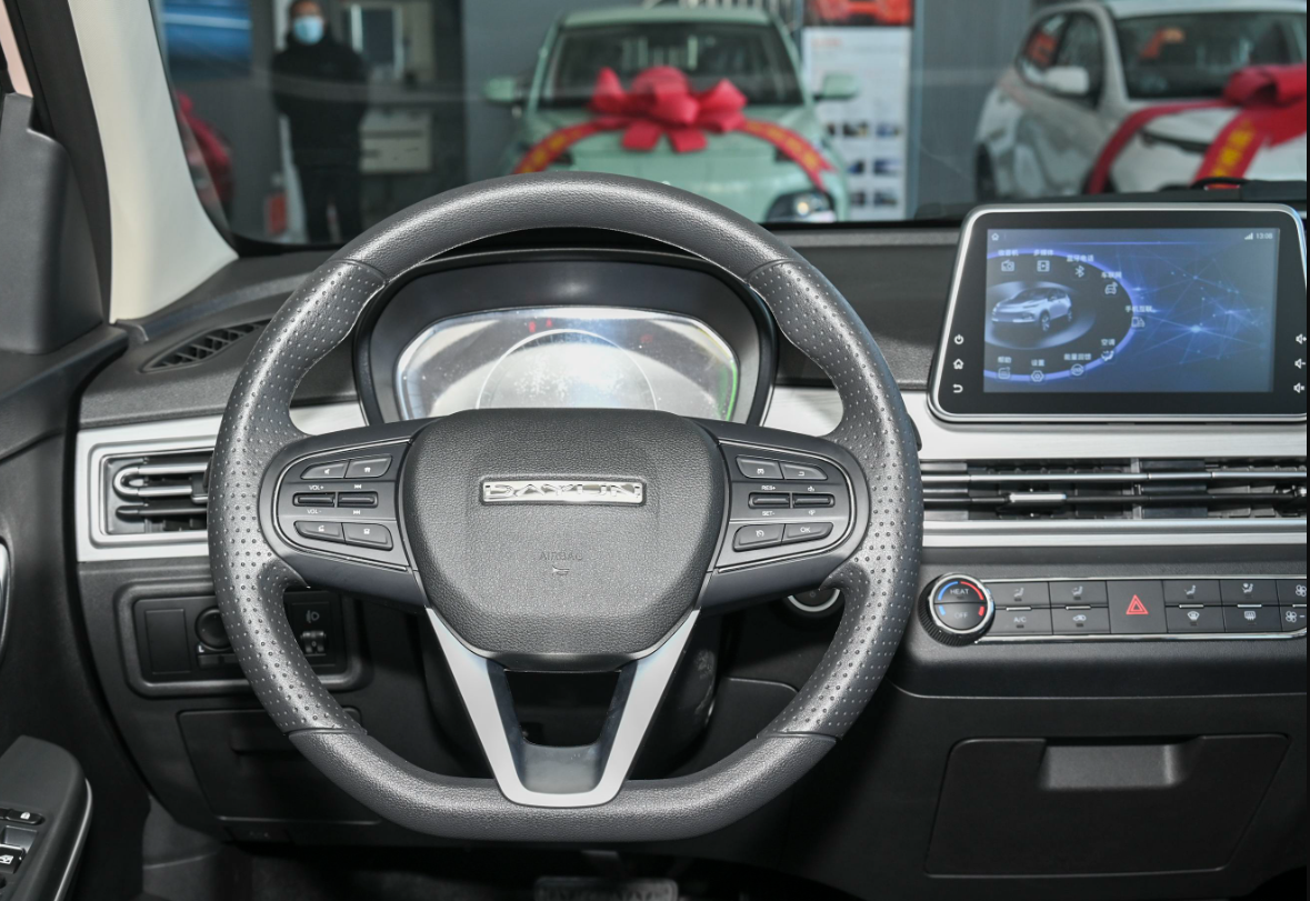 2022 Dayun Automobile EV Yuehu 300 5 Portes 5 Places SUV Cltc 300Km