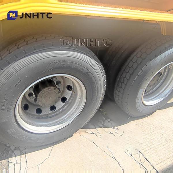 FAW 15CBM Caminhão de pulverização de água China Caminhão-tanque de pulverização de água de 20000 litros