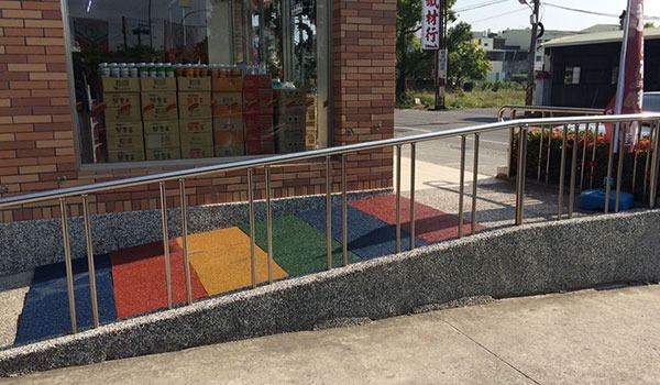 Durable Preformed Thermoplastic Road Marking Stickers for Children's Playground Traffic Education Areas