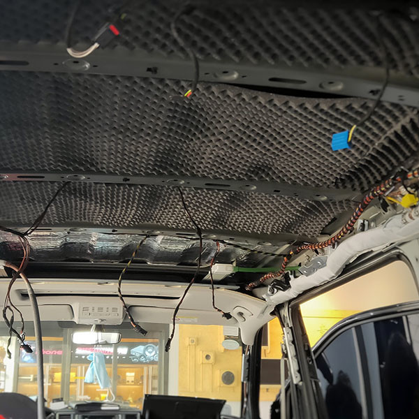 Акустическая обработка Изоляционная подставка для капота автомобиля Система снижения шума автомобиля