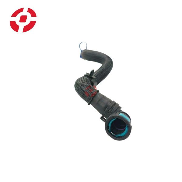 Manguera superior derecha de la bomba de agua del sistema de refrigeración para Land Rover Manguera de refrigeración superior derecha OE LR135306